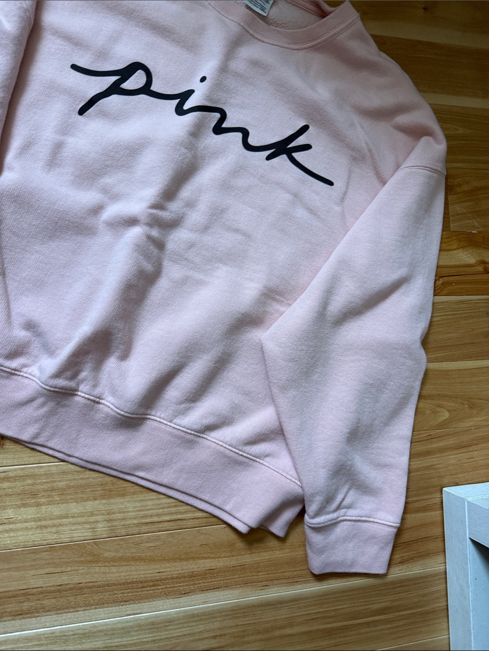 VS Pink Crewneck Sweatshirt - Pink - Picture 3 of 4